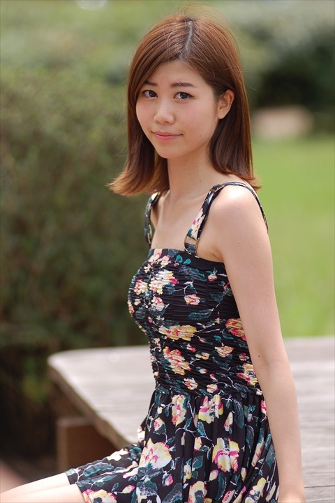 広野未奈130720-113636-青海南ふ頭公園DSC_5734_R