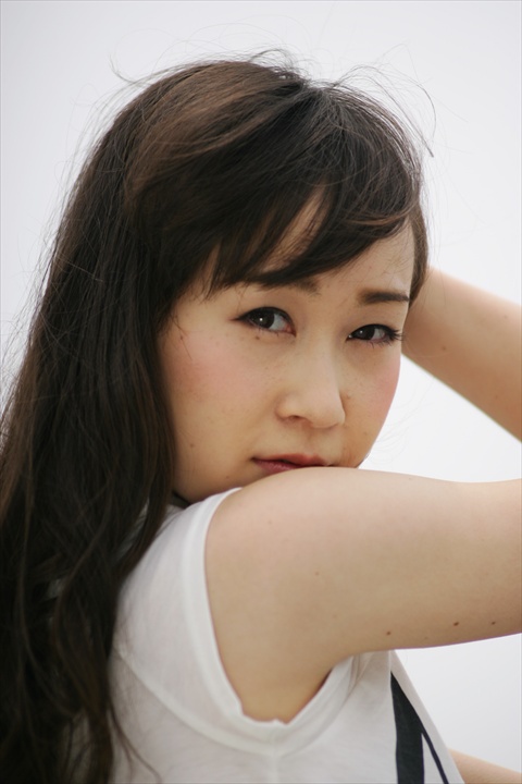 ikumii(小山郁美:おやまいくみ)さん140429-111618-LB1E8