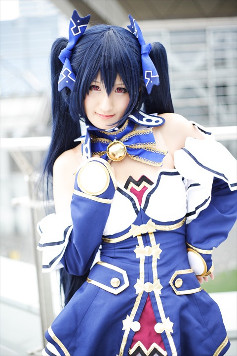 乃木坂くら131006-154234-東京ビックサイトZR0C2833dpp_R