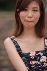 広野未奈130720-122740-青海南ふ頭公園DSC_5910_R