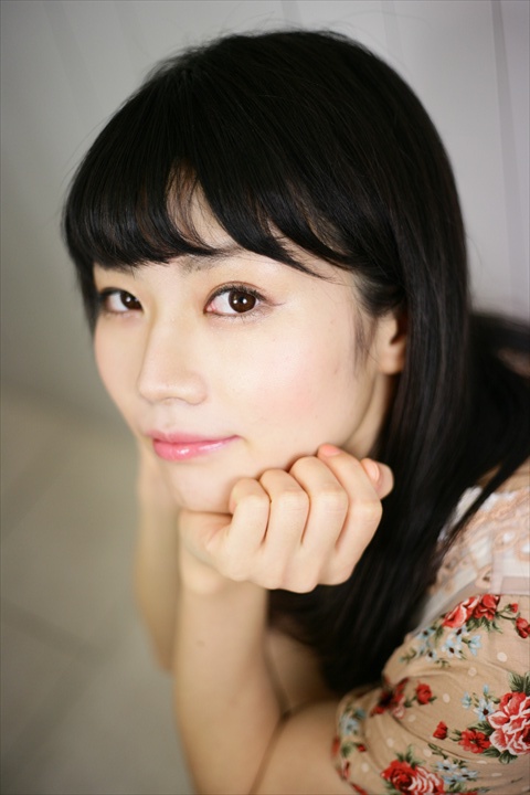 丸山夏鈴131009-191522-秋葉原ZR0C3636_R