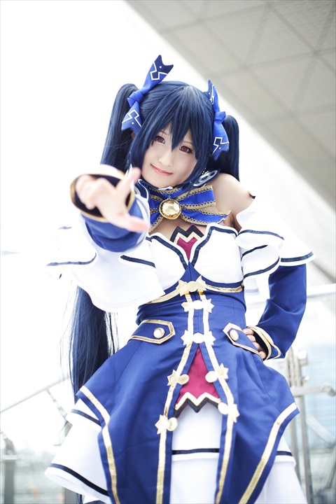 乃木坂くら131006-154255-東京ビックサイトZR0C2844dpp_R