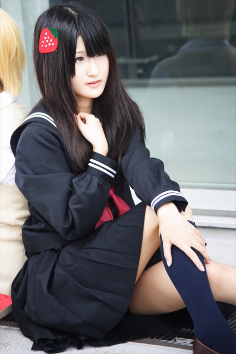 乃木坂くら131006-135553-東京ビックサイトZR0C1858dpp_R