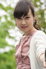 ikumii(小山郁美:おやまいくみ)さん140429-143144-ZR0C0