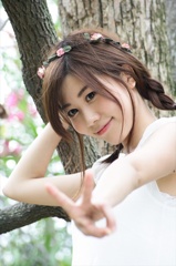 広野未奈130720-150050-青海南ふ頭公園ZR0C8784_R