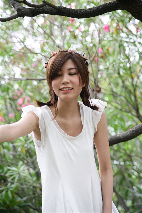 広野未奈130720-145741-青海南ふ頭公園ZR0C8722_R