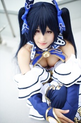 乃木坂くら131006-154315-東京ビックサイトZR0C2847dpp_R