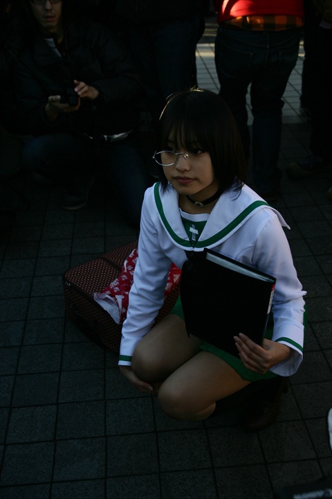 かざり（かざり）さん東京ビックサイト131229-144408-ZR0C2230