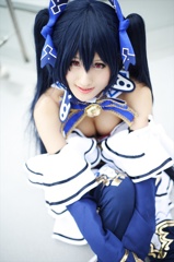 乃木坂くら131006-154314-東京ビックサイトZR0C2846dpp_R