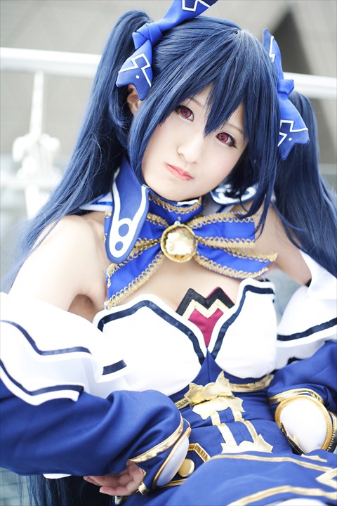 乃木坂くら131006-154343-東京ビックサイトZR0C2855dpp_R