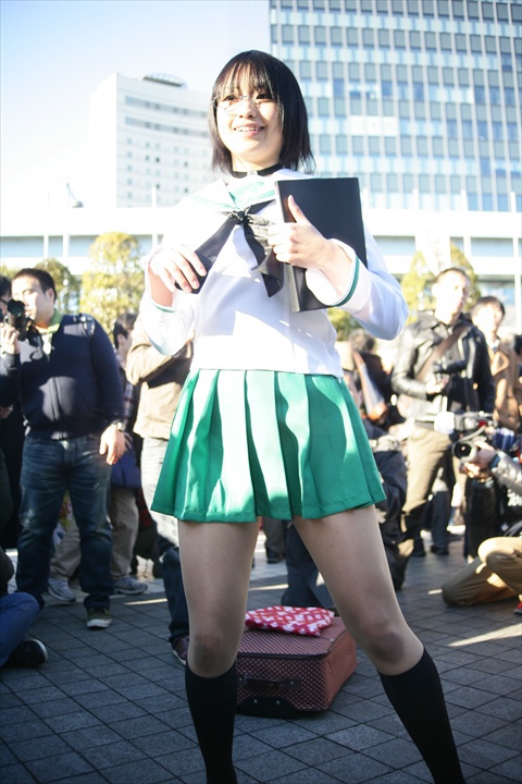 かざり（かざり）さん東京ビックサイト131229-141608-ZR0C1869