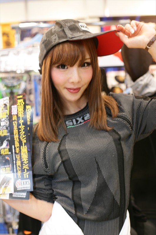 130324-165432-モーターサイクルショーZR0C6089_R