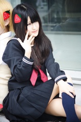 乃木坂くら131006-135610-東京ビックサイトZR0C1866dpp_R