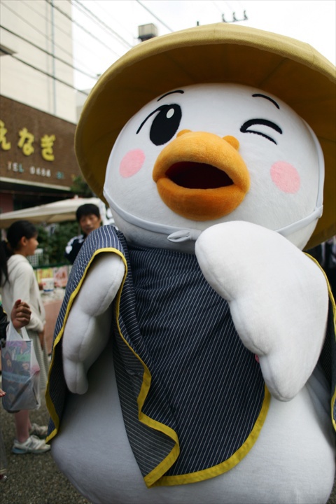 ゆるキャラ131103-120405-埼玉県LB1E4616_R