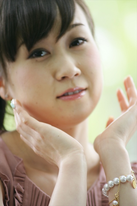 ikumii(小山郁美:おやまいくみ)さん140429-145408-LB1E0