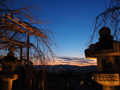 東山夕景