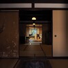 奥へ奥へ
