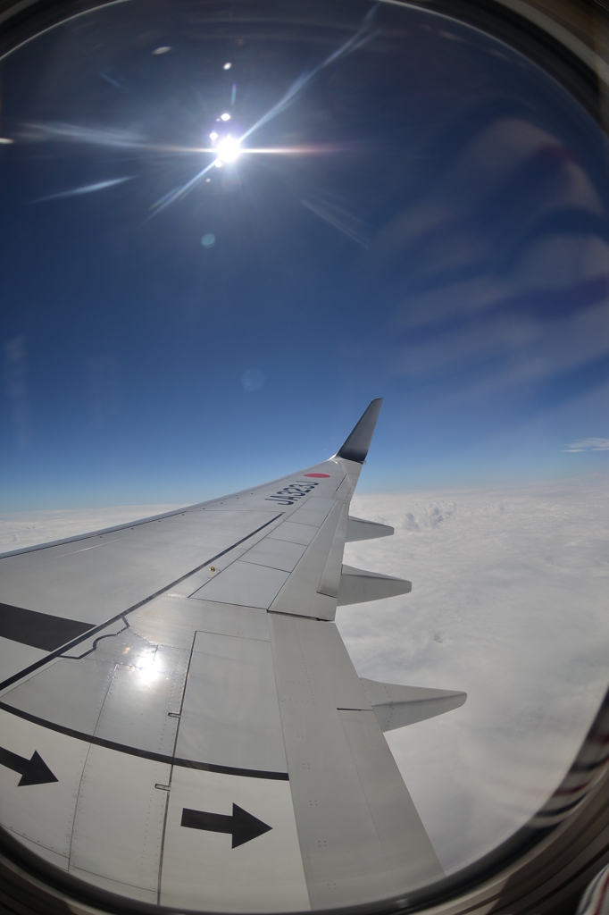 ”窓から空っ！”