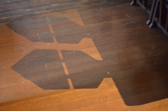Old　Chair　Shadow