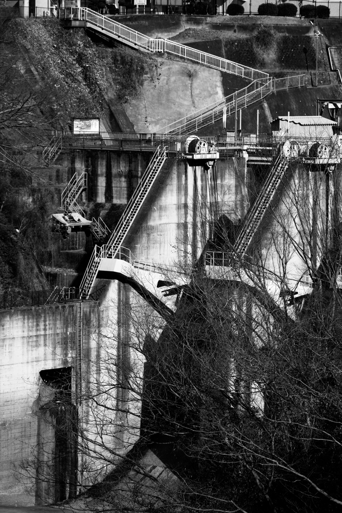 高津戸峡　ダム