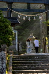 光りの朝　榛名神社