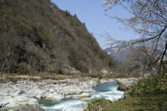 雪解けの湯沢