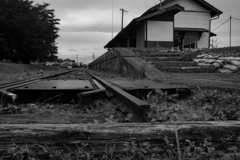 時の流れ （信濃川田駅）