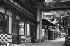 四万温泉