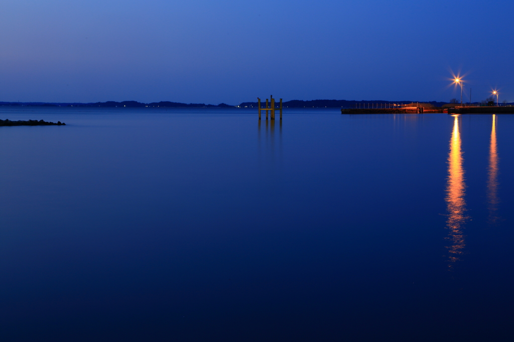 志戸崎漁港の静寂、