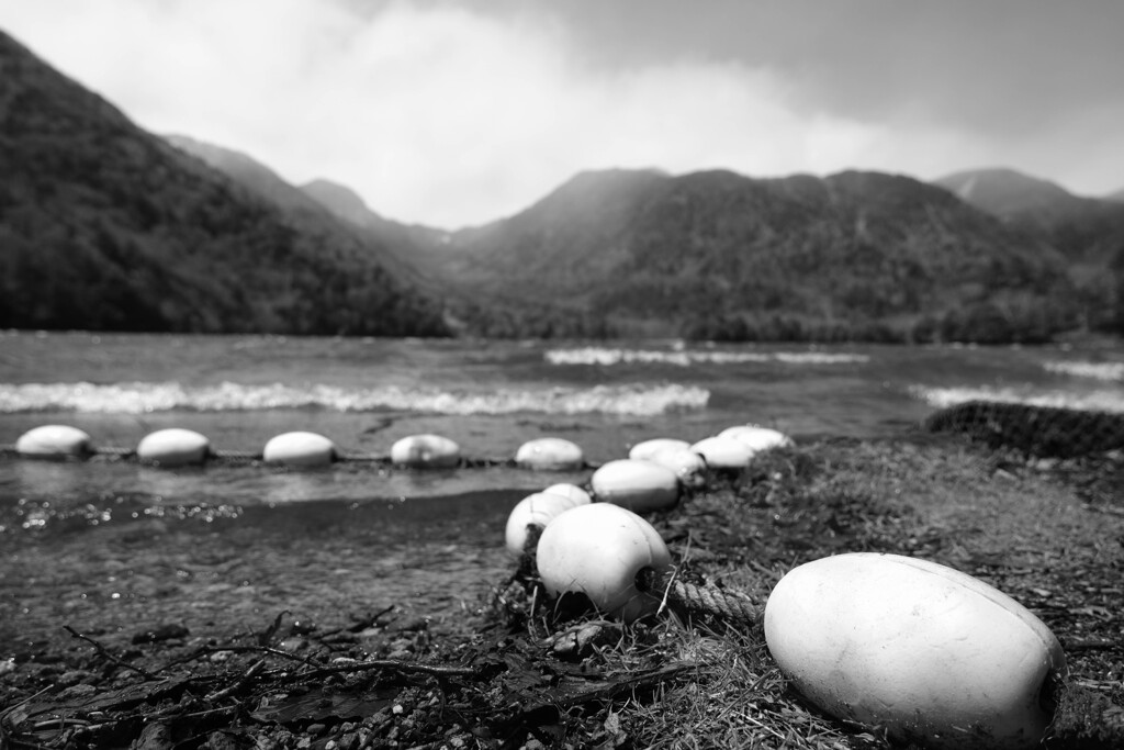 強風の湯ノ湖