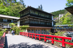 四万温泉