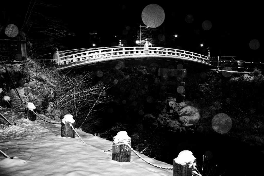神　橋