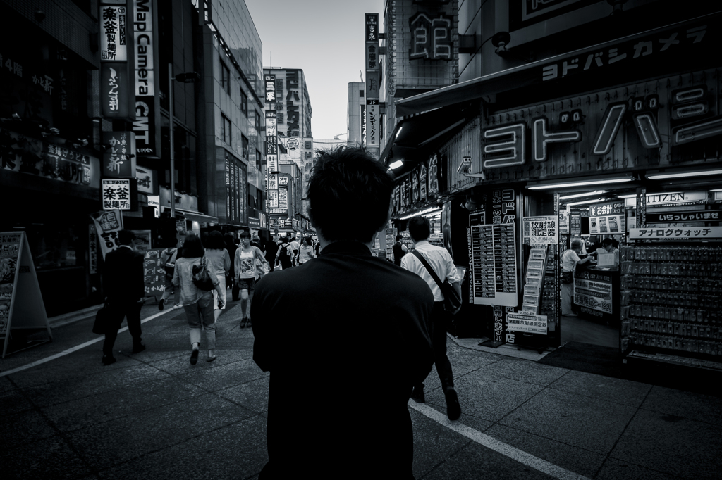 新宿の男