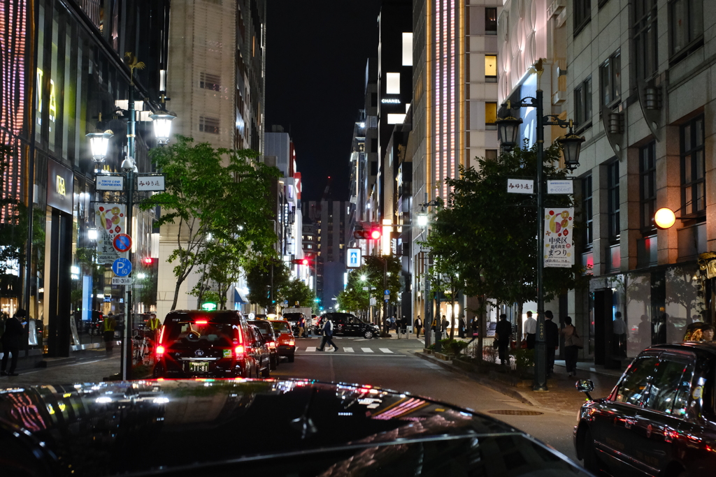 夜散歩　銀座～みゆき通り