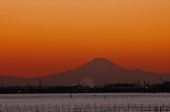 三番瀬の夕焼けと富士山