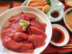 極上の鉄火丼、ズワイ添え