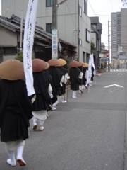 坊主　巡礼中