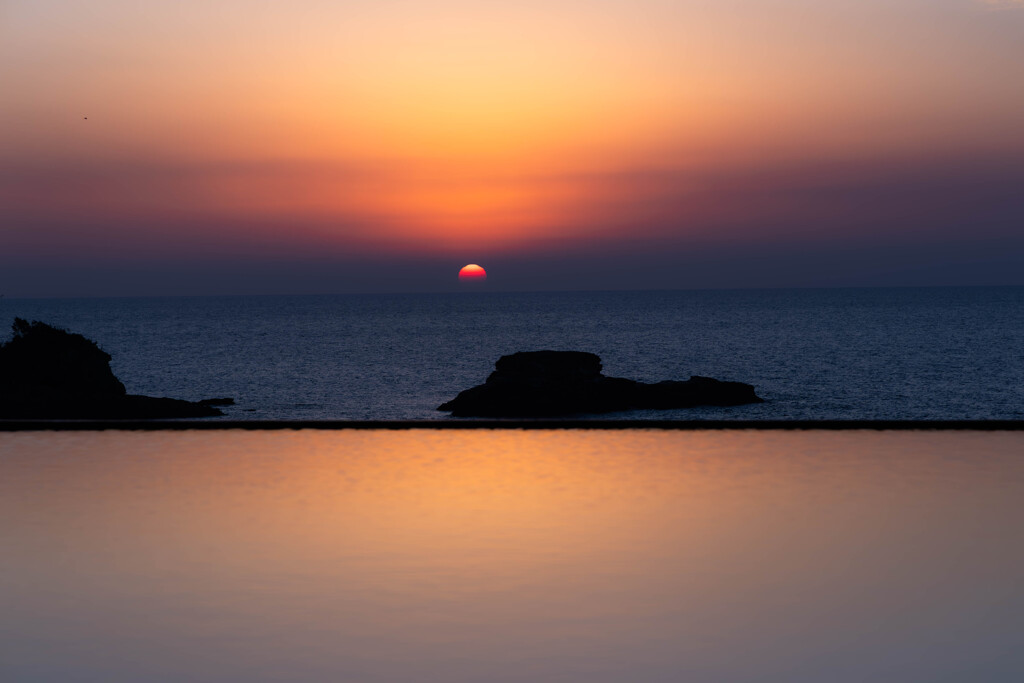 足湯で白浜のサンセットを望む　Ⅱ
