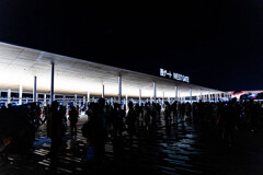 西ゲート 19時21分