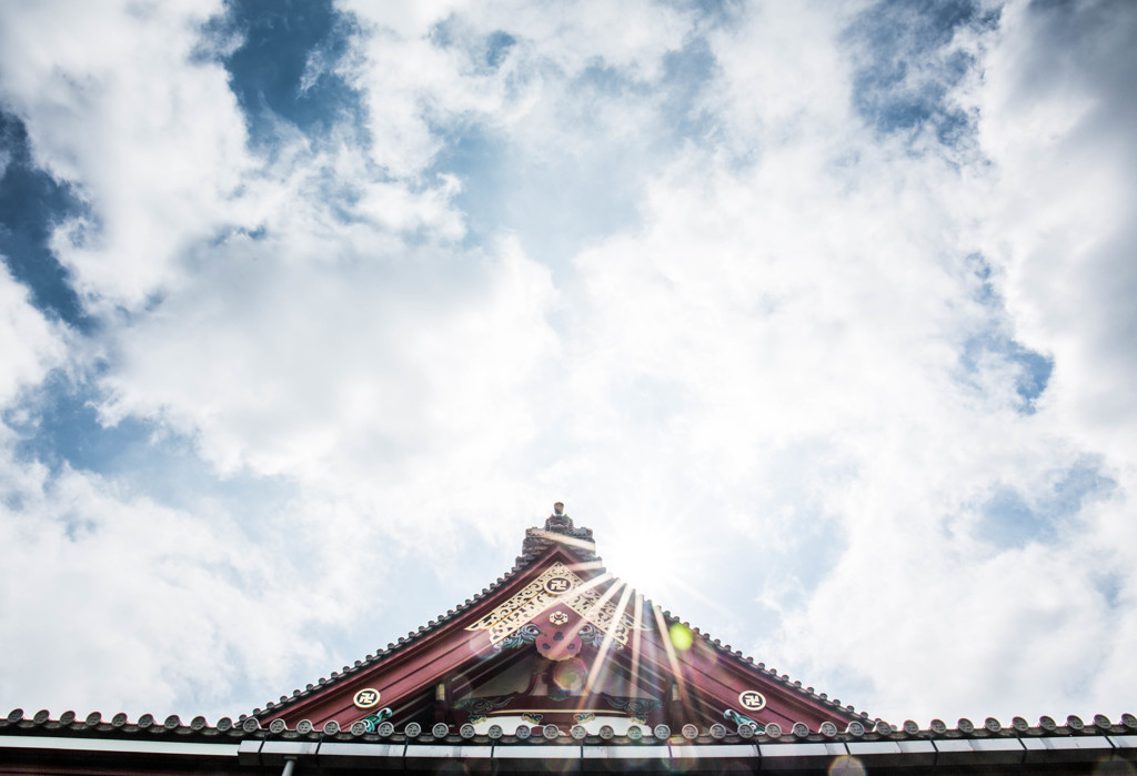 浅草寺の朝