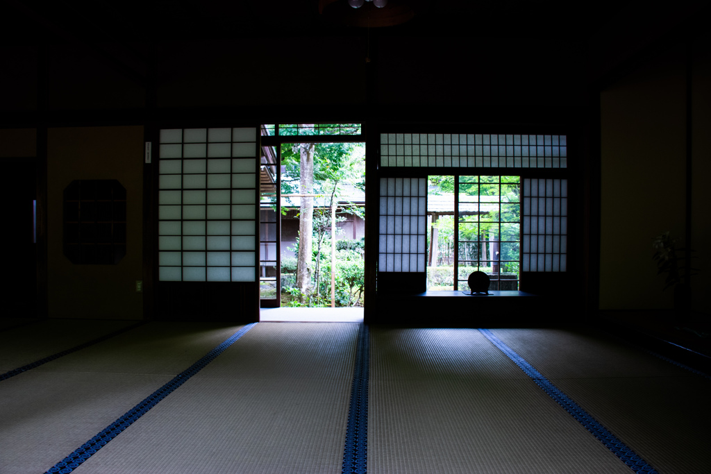 庭から部屋を。　Ⅱ