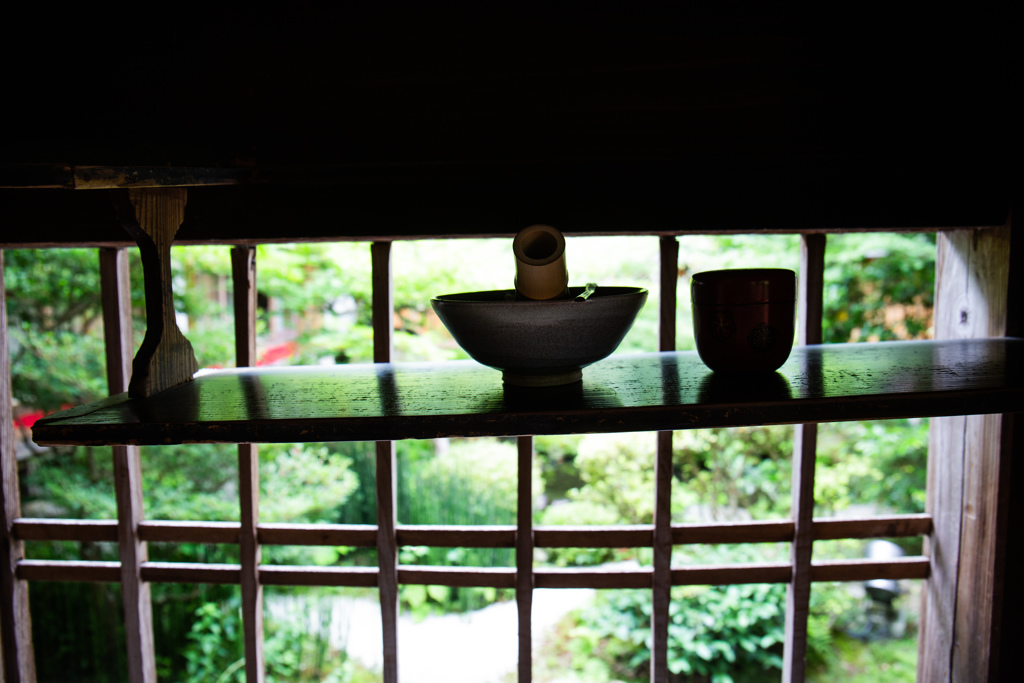宝泉院・窓の茶道具