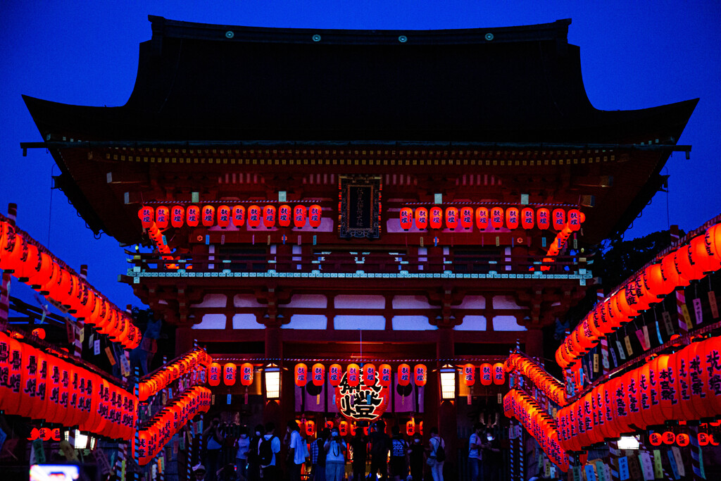 伏見稲荷大社本宮祭宵宮にて