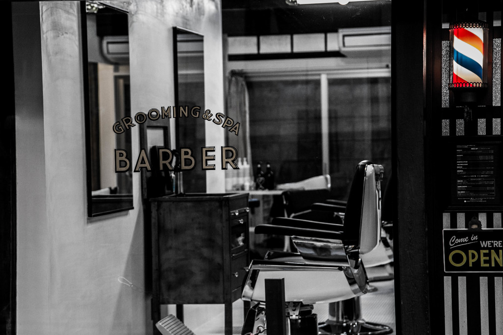 BARBER