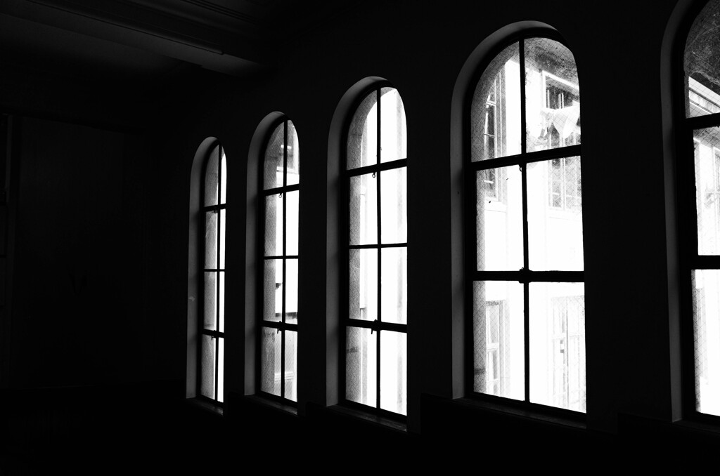 旧明倫小学校の窓 ②