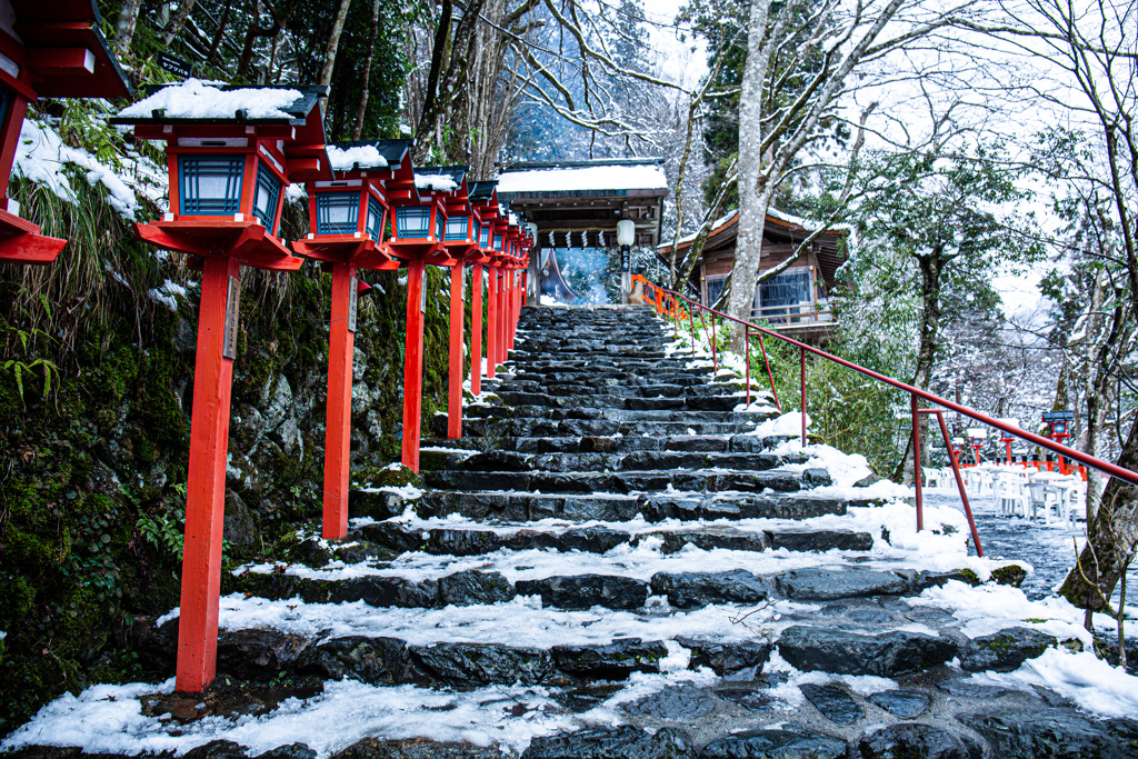 雪の貴船神社　Ⅲ