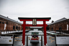 『海に浮かぶ神社』