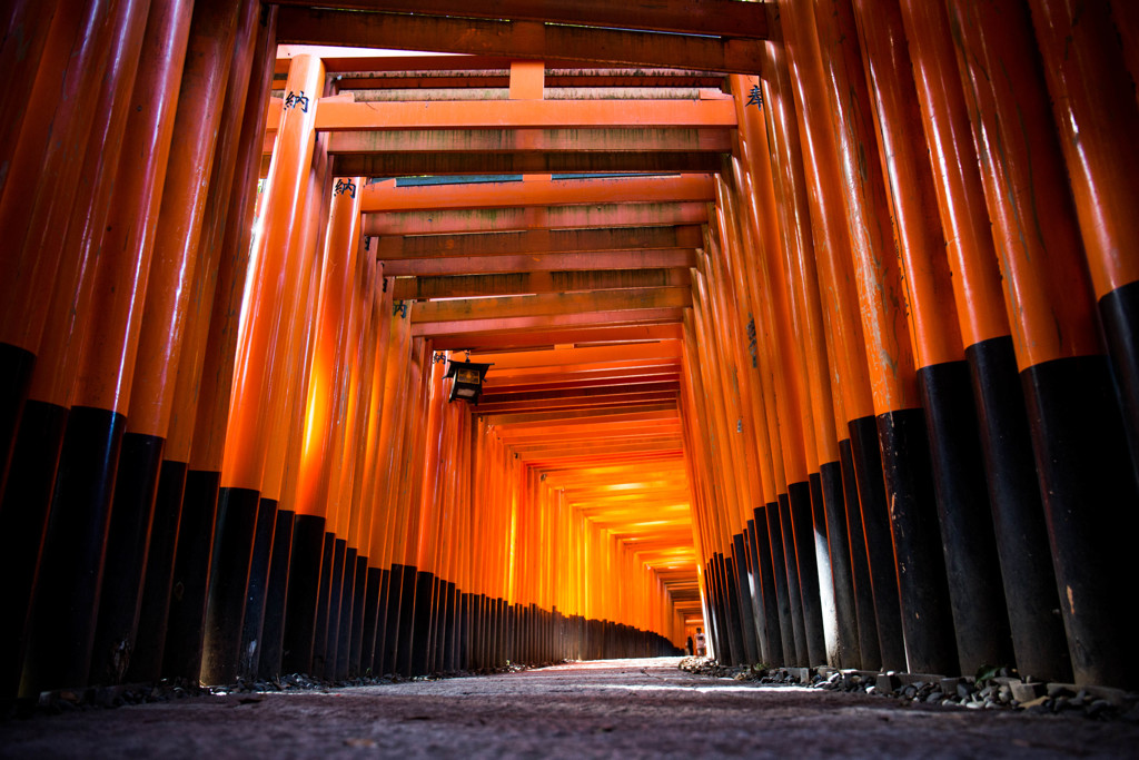『連なる』