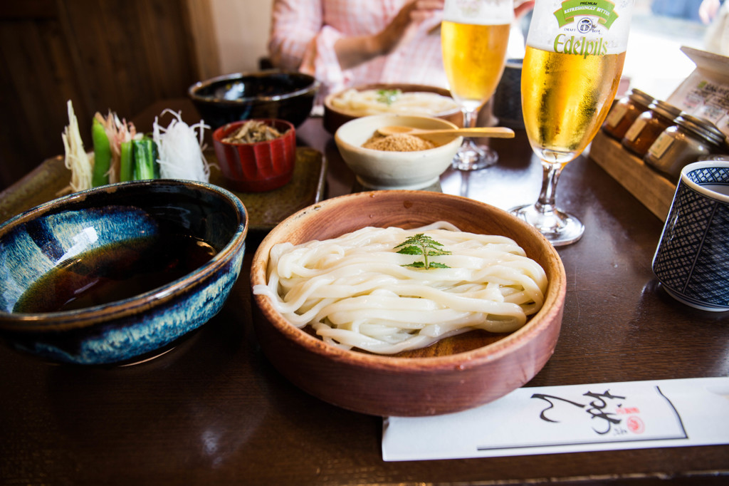 京都のうどん屋さんで。