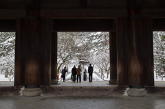 南禅寺三門にて。